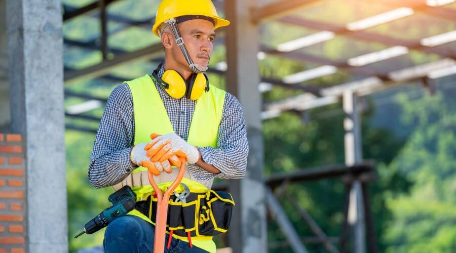 Professional gutter cleaning in Frackville, PA